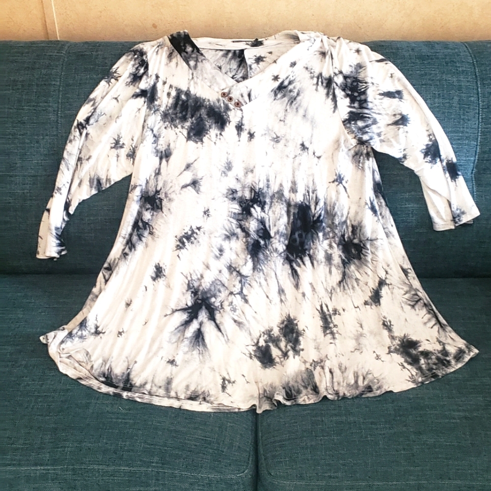 MUNNURO womens tye dye 3X Tunic
